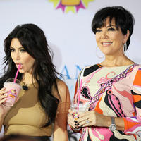 Kim Kardashian and Kris Jenner at the press conference for the launch of Millions Of Milkshakes | Picture 101694